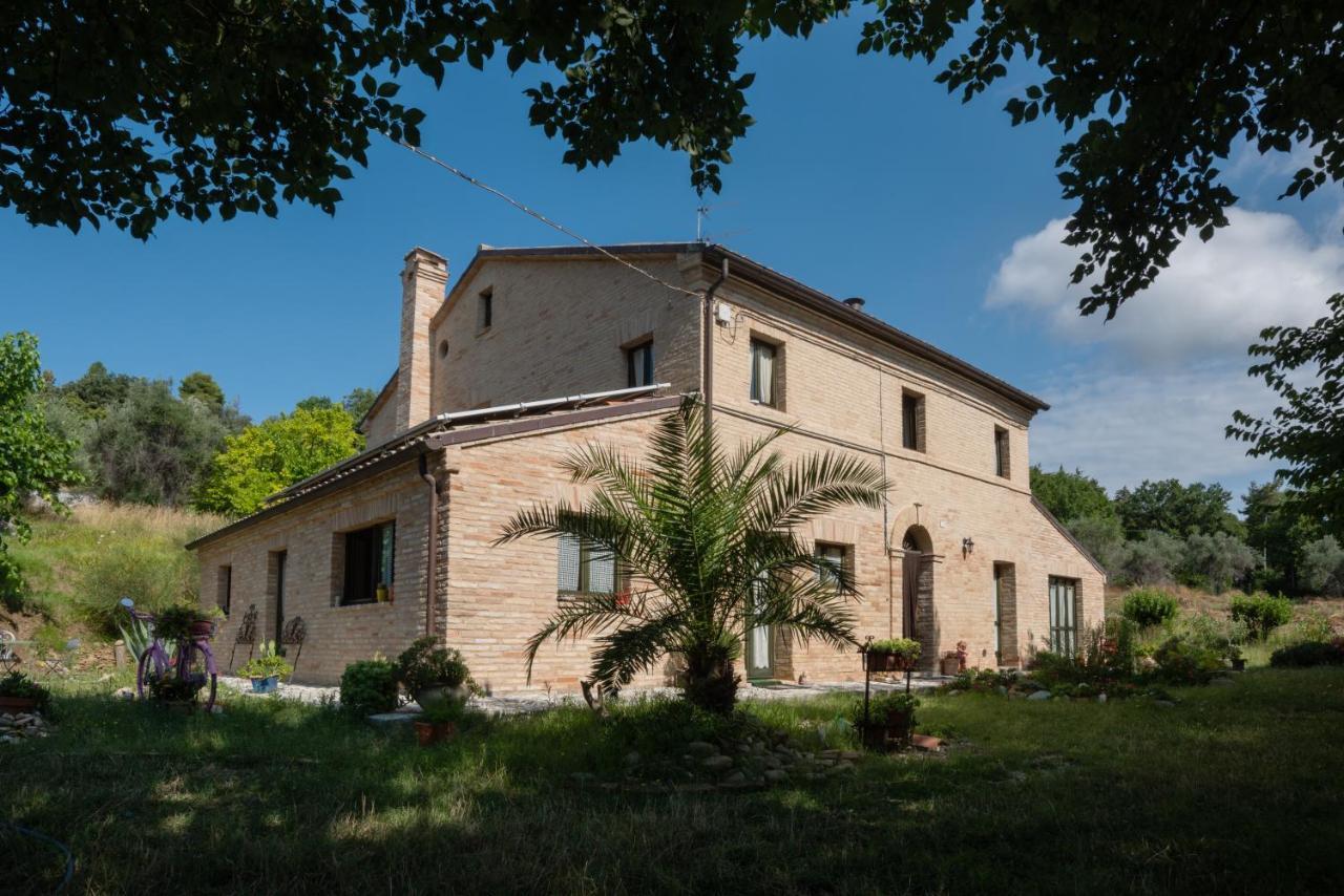 Agriturismo Campo Aperto Belvedere Ostrense Exterior photo